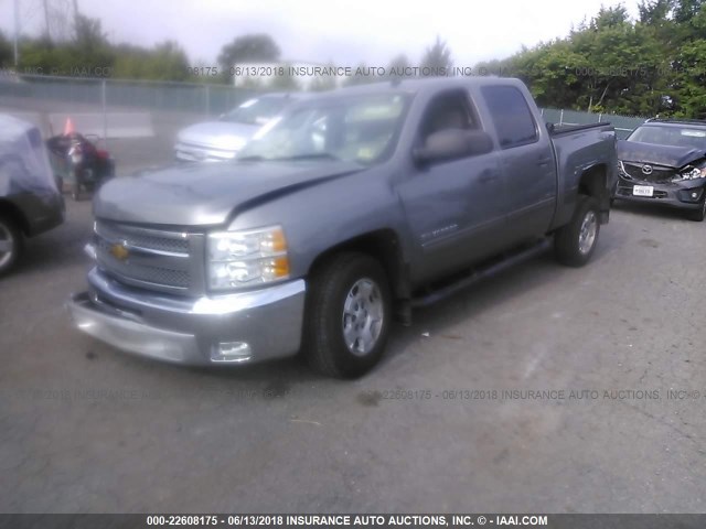 3GCPCSE05CG235973 - 2012 CHEVROLET SILVERADO C1500 LT SILVER photo 2