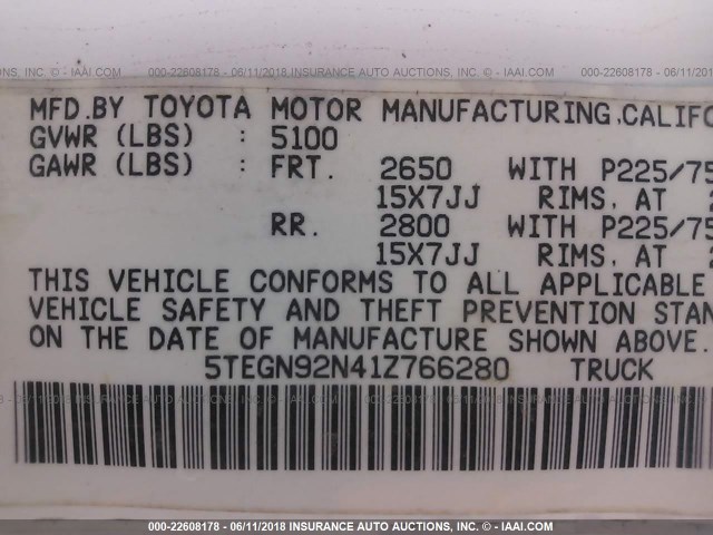 5TEGN92N41Z766280 - 2001 TOYOTA TACOMA DOUBLE CAB PRERUNNER WHITE photo 9