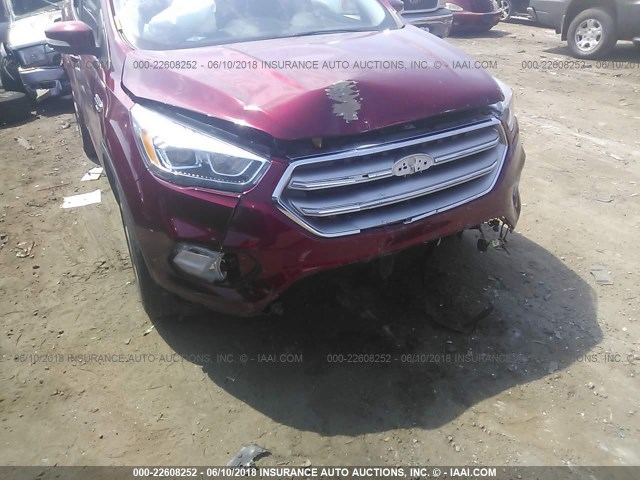 1FMCU0J95HUC72428 - 2017 FORD ESCAPE TITANIUM BURGUNDY photo 6