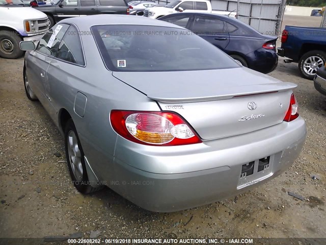 2T1CF28P22C596777 - 2002 TOYOTA CAMRY SOLARA SE/SLE Gümüş foto 3