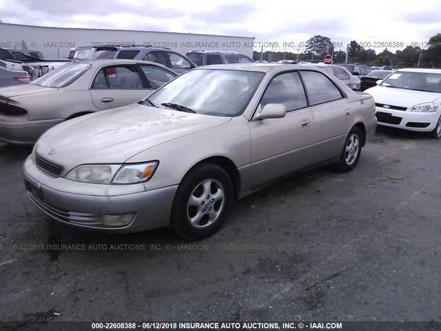 JT8BF22G1V0029901 - 1997 LEXUS ES 300 Champagne photo 2