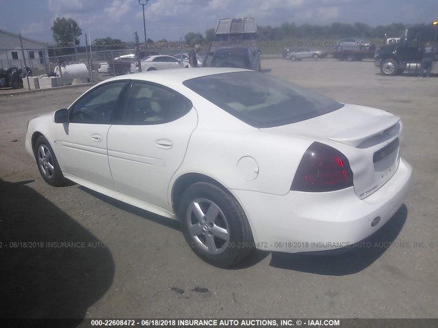 2G2WP552881127077 - 2008 PONTIAC GRAND PRIX WHITE photo 3