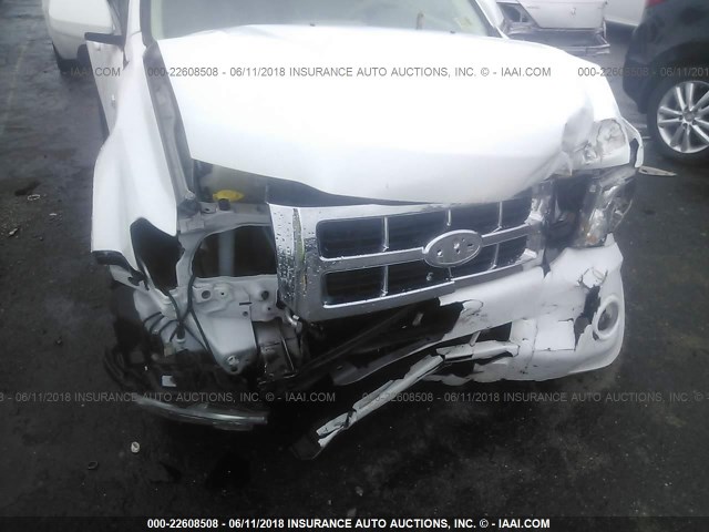 1FMCU49H28KA94606 - 2008 FORD ESCAPE HEV WHITE photo 6