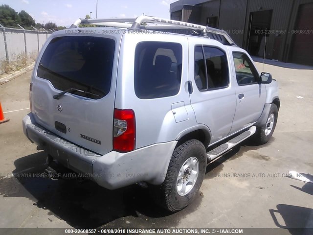 5N1ED28Y4YC535791 - 2000 NISSAN XTERRA XE/SE SILVER photo 4