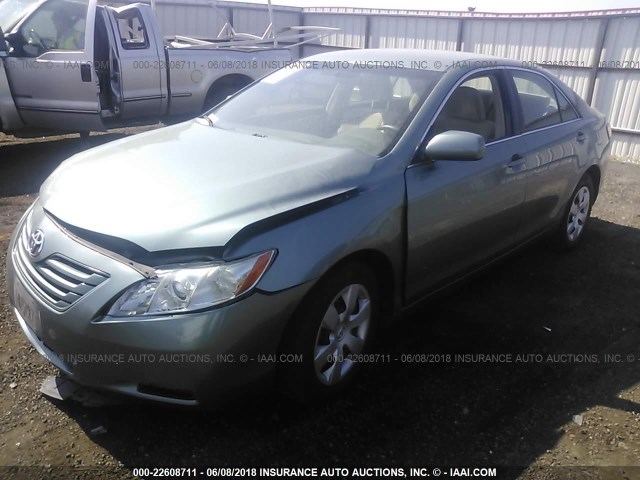 4T1BE46K77U679824 - 2007 TOYOTA CAMRY NEW GENERAT CE/LE/XLE/SE GREEN photo 2