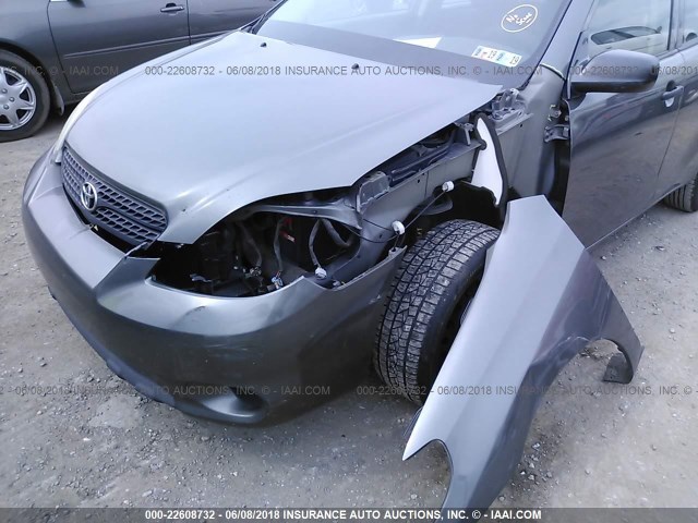 2T1KR32E77C660156 - 2007 TOYOTA COROLLA MATRIX XR GRAY photo 6