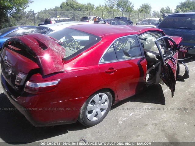 4T4BE46K49R050174 - 2009 TOYOTA CAMRY SE/LE/XLE RED photo 4