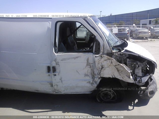 1FTRE14243HC06776 - 2003 FORD ECONOLINE E150 VAN WHITE photo 6