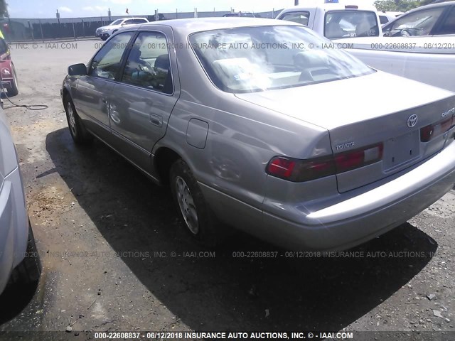4T1BF22K6VU010660 - 1997 TOYOTA CAMRY CE/LE/XLE GOLD photo 6