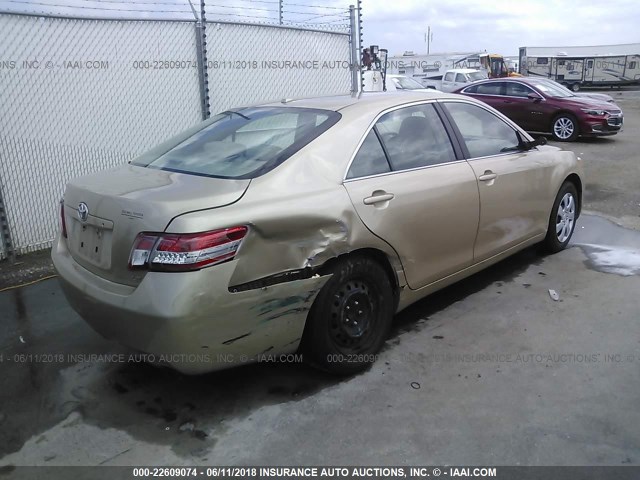 4T1BF3EK9AU057905 - 2010 TOYOTA CAMRY SE/LE/XLE 棕色 照片 4
