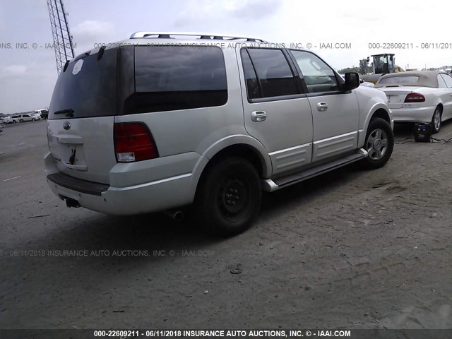 1FMFU19586LA04447 - 2006 FORD EXPEDITION LIMITED WHITE photo 4