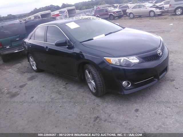 4T1BF1FK2DU288653 - 2013 TOYOTA CAMRY L/SE/LE/XLE 黑色 照片 1