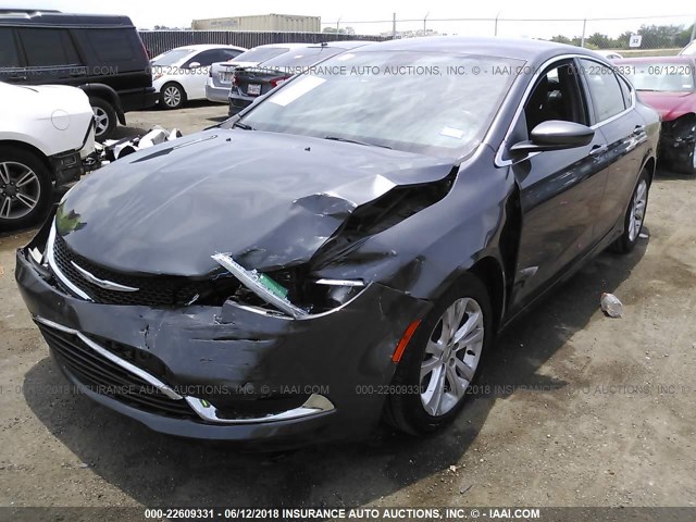 1C3CCCABXFN575504 - 2015 CHRYSLER 200 LIMITED GRAY photo 2