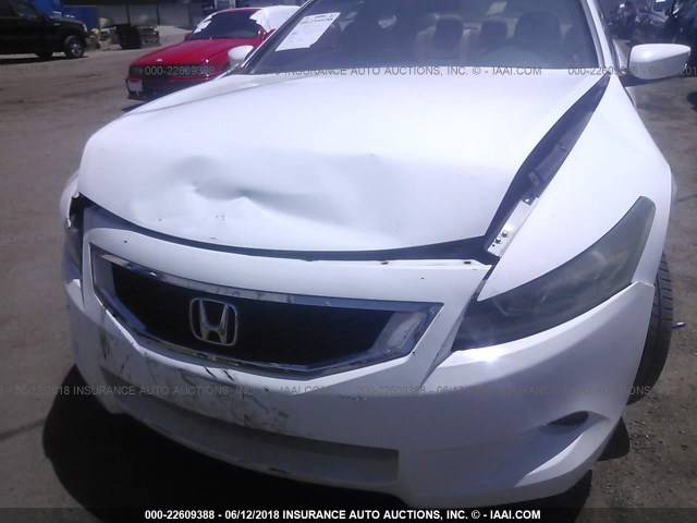 1HGCS22828A010672 - 2008 HONDA ACCORD EXL WHITE photo 6