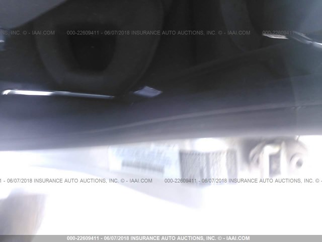 3VWBA21CXYM494870 - 2000 VOLKSWAGEN NEW BEETLE GL 银色 照片 8