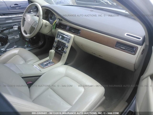 YV1AS982091107138 - 2009 VOLVO S80 3.2 SILVER photo 5