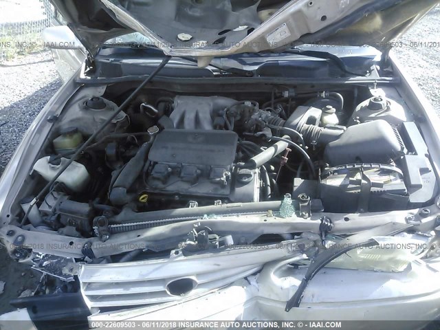 JT2BF22KXW0132749 - 1998 TOYOTA CAMRY CE/LE/XLE TAN photo 10