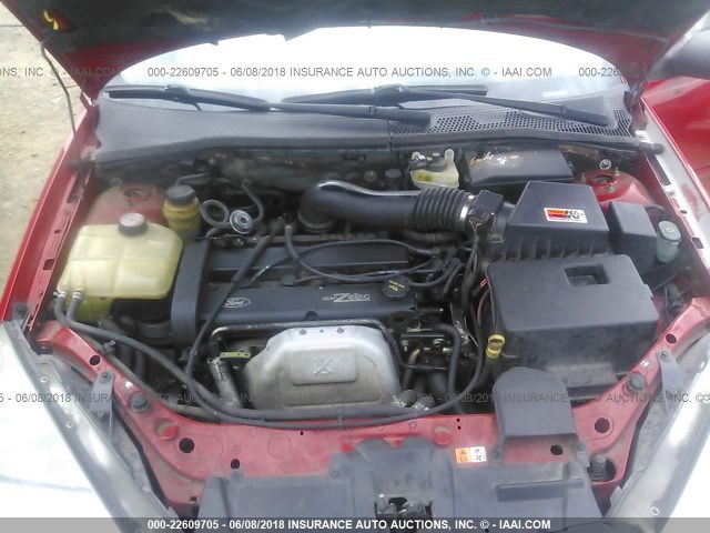 1FAHP38371W108439 - 2001 FORD FOCUS ZTS RED photo 10