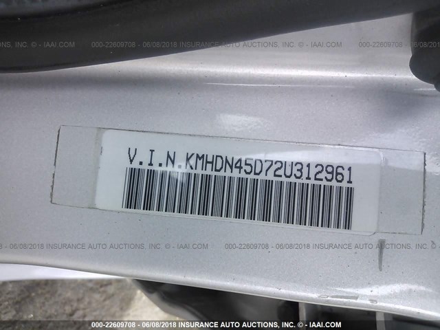 KMHDN45D72U312961 - 2002 HYUNDAI ELANTRA GLS/GT SILVER photo 9