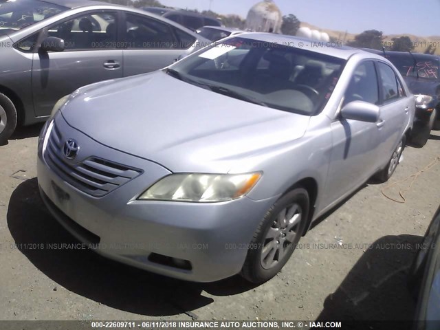 4T1BK46K47U544888 - 2007 TOYOTA CAMRY NEW GENERAT LE/XLE/SE SILVER photo 2