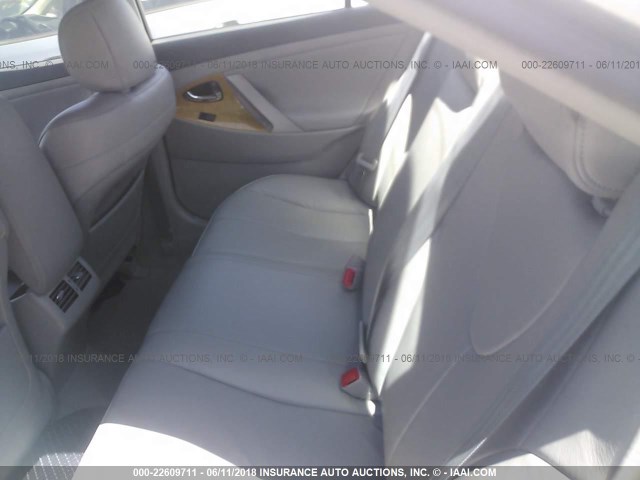 4T1BK46K47U544888 - 2007 TOYOTA CAMRY NEW GENERAT LE/XLE/SE SILVER photo 8