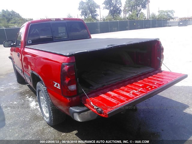 1GCEK14T45Z298632 - 2005 CHEVROLET SILVERADO K1500 RED photo 3