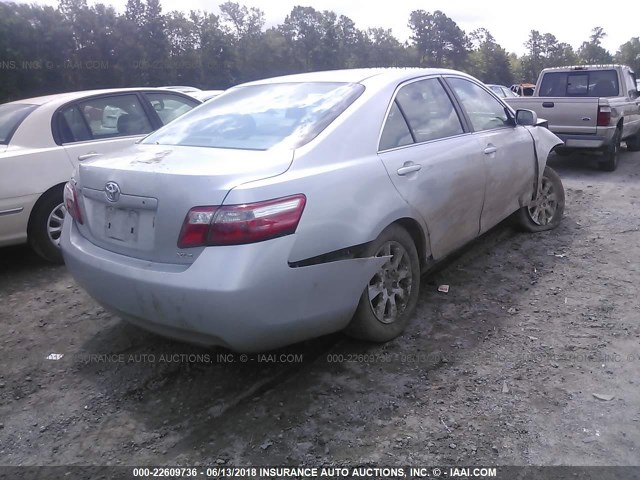 4T1BE46K97U116113 - 2007 TOYOTA CAMRY NEW GENERAT CE/LE/XLE/SE SILVER photo 4