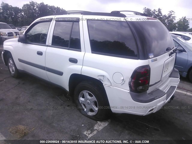 1GNDS13S532175603 - 2003 CHEVROLET TRAILBLAZER  WHITE photo 3