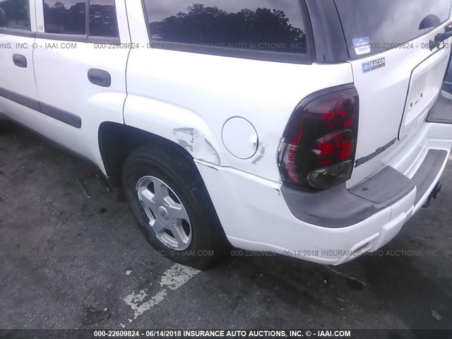 1GNDS13S532175603 - 2003 CHEVROLET TRAILBLAZER  WHITE photo 6