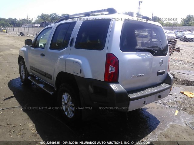 5N1AN0NW2FN667050 - 2015 NISSAN XTERRA X/S/PRO-4X SILVER photo 3