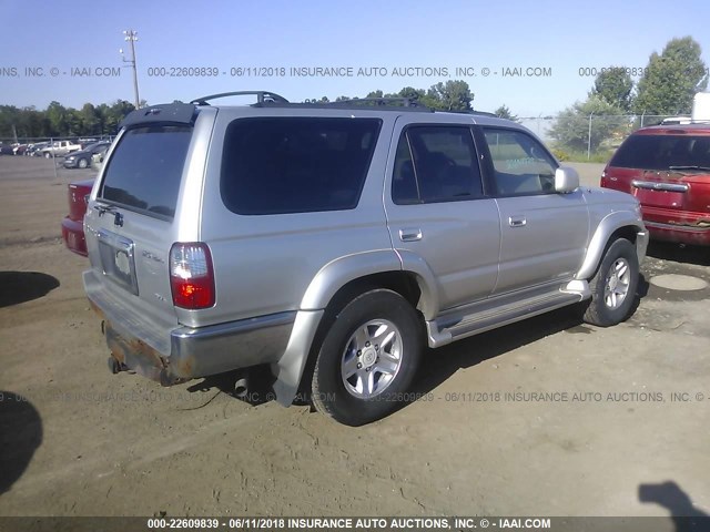 JT3HN86R820371956 - 2002 TOYOTA 4RUNNER SR5 SILVER photo 4