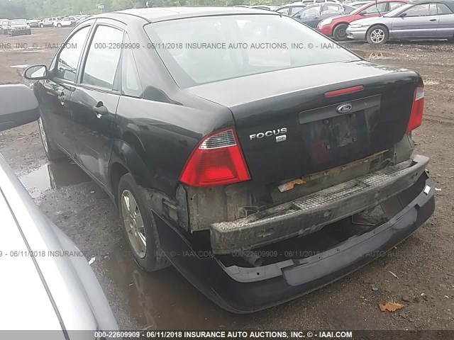 1FAHP34N07W252723 - 2007 FORD FOCUS ZX4/S/SE/SES 黑色 照片 3