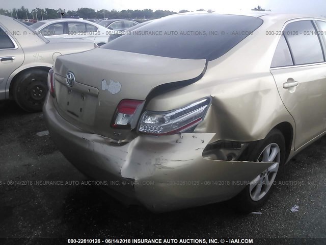 4T1BF3EK1BU192426 - 2011 TOYOTA CAMRY SE/LE/XLE 金色 照片 6