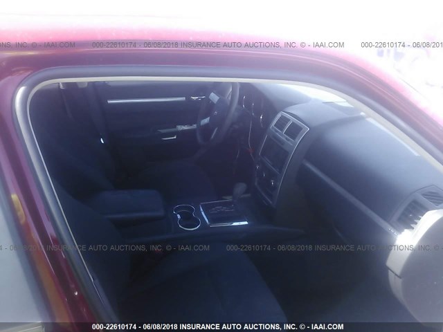 2B3CA3CV5AH226360 - 2010 DODGE CHARGER SXT RED photo 5