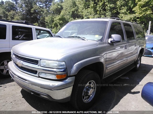 3GNGK26U01G139385 - 2001 CHEVROLET SUBURBAN K2500 GRAY photo 2