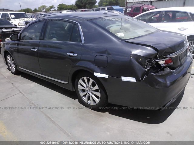 4T1BK3DB3BU393399 - 2011 TOYOTA AVALON LIMITED GRAY photo 3