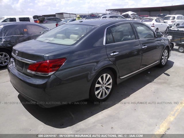 4T1BK3DB3BU393399 - 2011 TOYOTA AVALON LIMITED GRAY photo 4