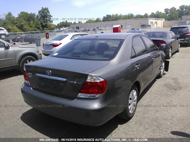 4T1BE30K05U984713 - 2005 TOYOTA CAMRY LE/XLE/SE GRAY photo 4