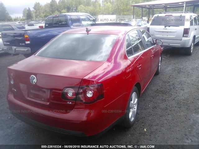 3VWRZ71K99M004822 - 2009 VOLKSWAGEN JETTA SE/SEL RED photo 4