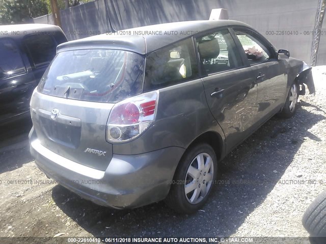 2T1KR32E77C686059 - 2007 TOYOTA COROLLA MATRIX XR GRAY photo 4