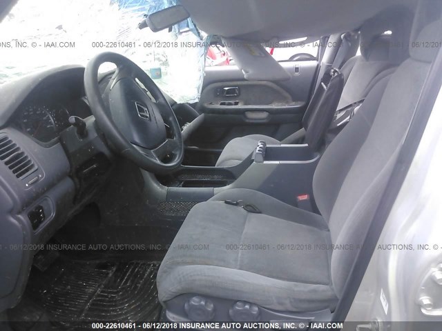 2HKYF18105H548448 - 2005 HONDA PILOT LX SILVER photo 5