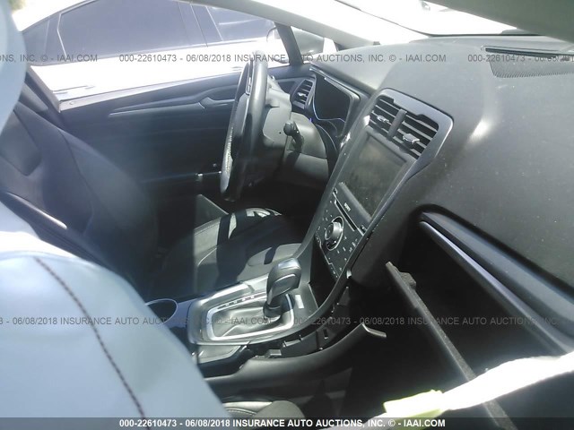 3FA6P0K93DR384613 - 2013 FORD FUSION TITANIUM GRAY photo 5