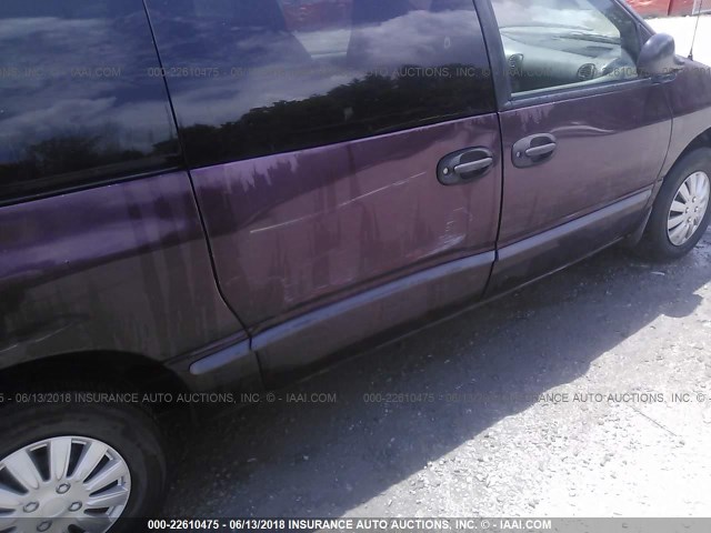 2P4GP24G2XR152581 - 1999 PLYMOUTH GRAND VOYAGER  PURPLE photo 6