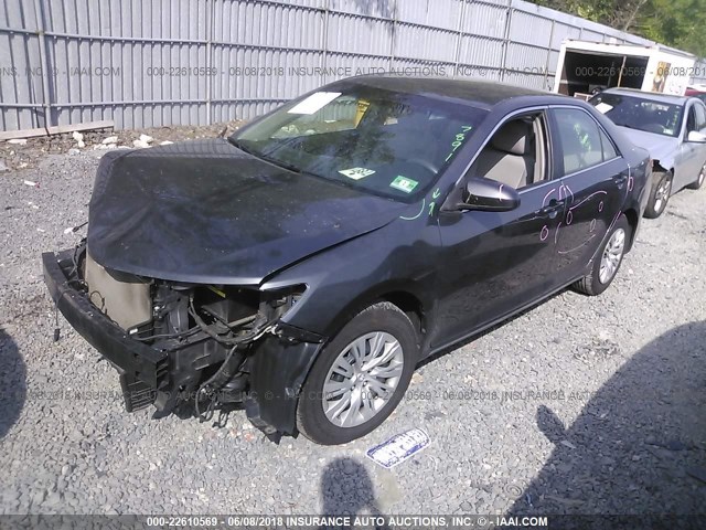 4T4BF1FK1CR178892 - 2012 TOYOTA CAMRY SE/LE/XLE 灰色 照片 2