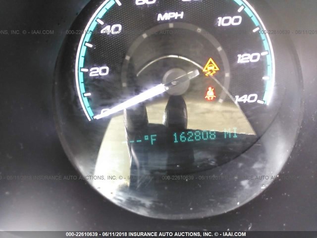 1G1ZB5EB0AF317275 - 2010 CHEVROLET MALIBU LS SILVER photo 7