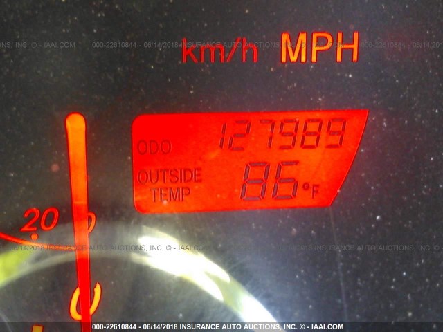 2T1LR32E63C095171 - 2003 TOYOTA COROLLA MATRIX XR SILVER photo 7