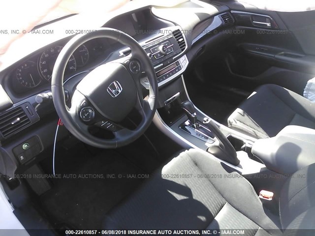 1HGCR2F53FA190141 - 2015 HONDA ACCORD SPORT WHITE photo 5