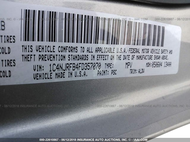 1C4NJRFB4FD357070 - 2015 JEEP PATRIOT LATITUDE SILVER photo 9