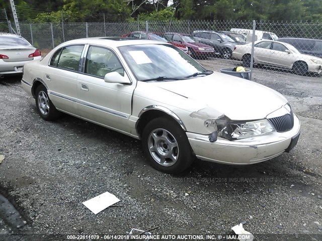 1LNHM97V02Y613085 - 2002 LINCOLN CONTINENTAL  米色 照片 1