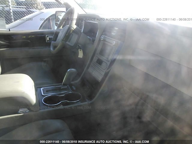 5LMJJ2H57AEJ02244 - 2010 LINCOLN NAVIGATOR 勃艮第红 照片 5